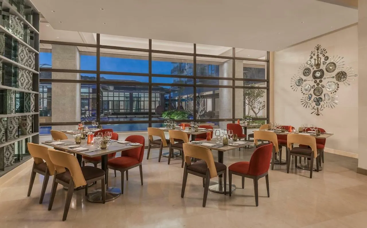 Dusit Thani Residence Davao 5*,  Philippines