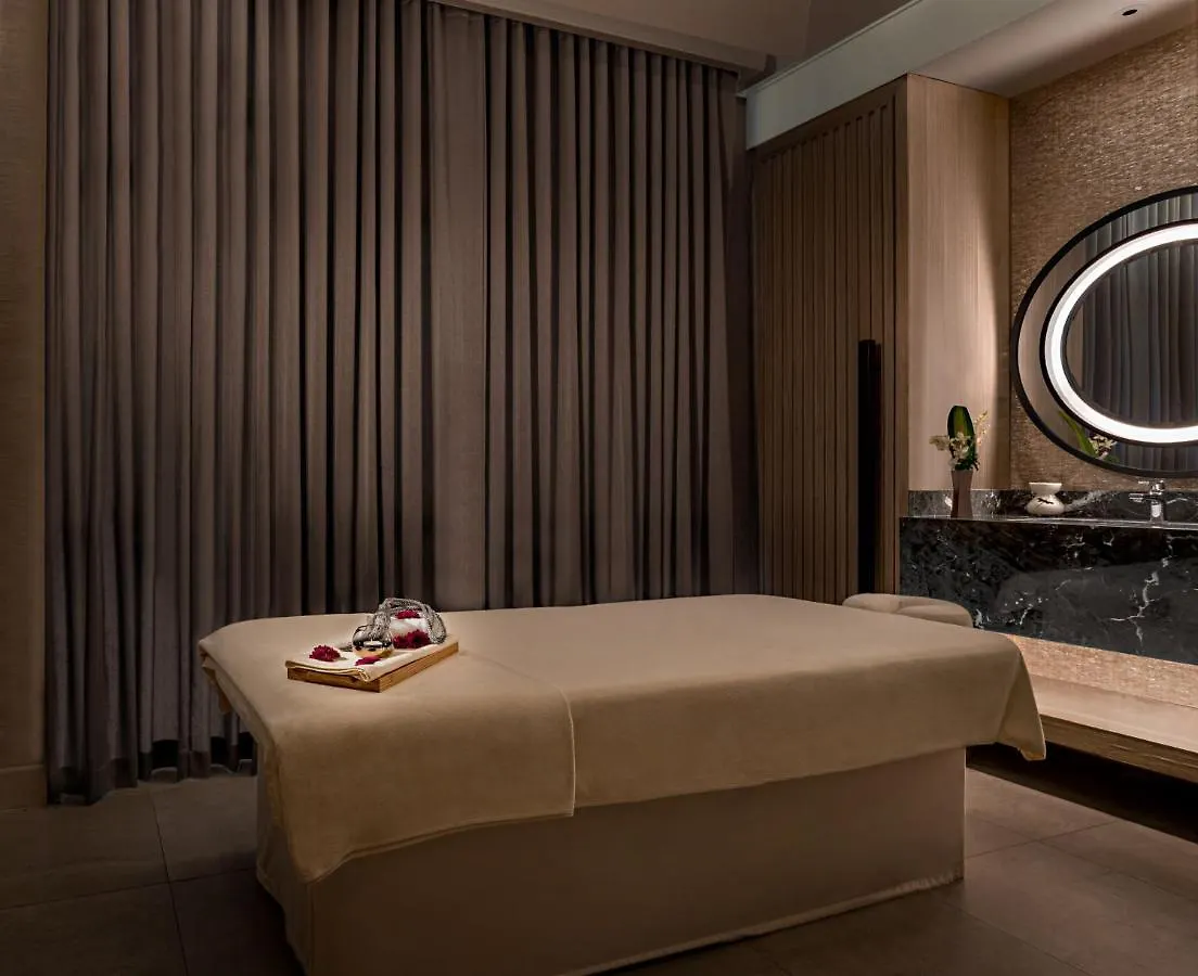 Hotel Dusit Thani Residence Davao
